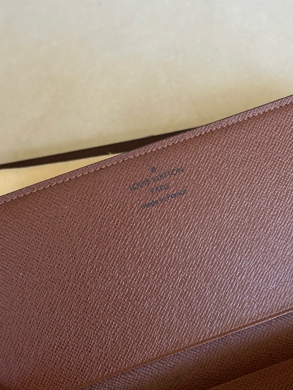Louis Vuitton Monogram Checkbook - Picture 4 of 12